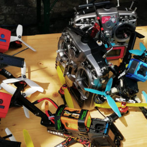 Liste de boutiques de drones FPV Racer