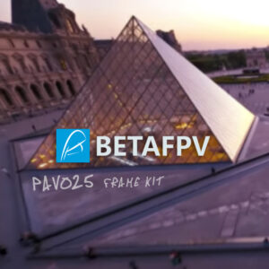 BETAFPV Pavo25 au Musée du Louvre à Paris